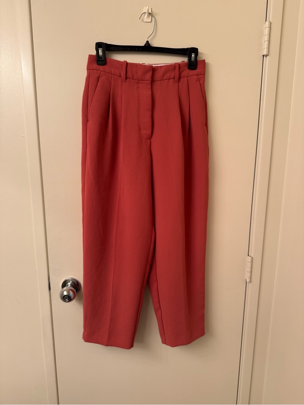 Aritzia Wilfred Coral High-Waist Trousers size 6